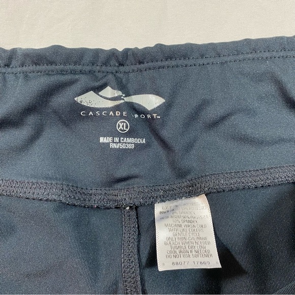 Cascade Sport Shorts Woman’s Extra Large Speed Dri running Gray athletic… - Picture 3 of 7